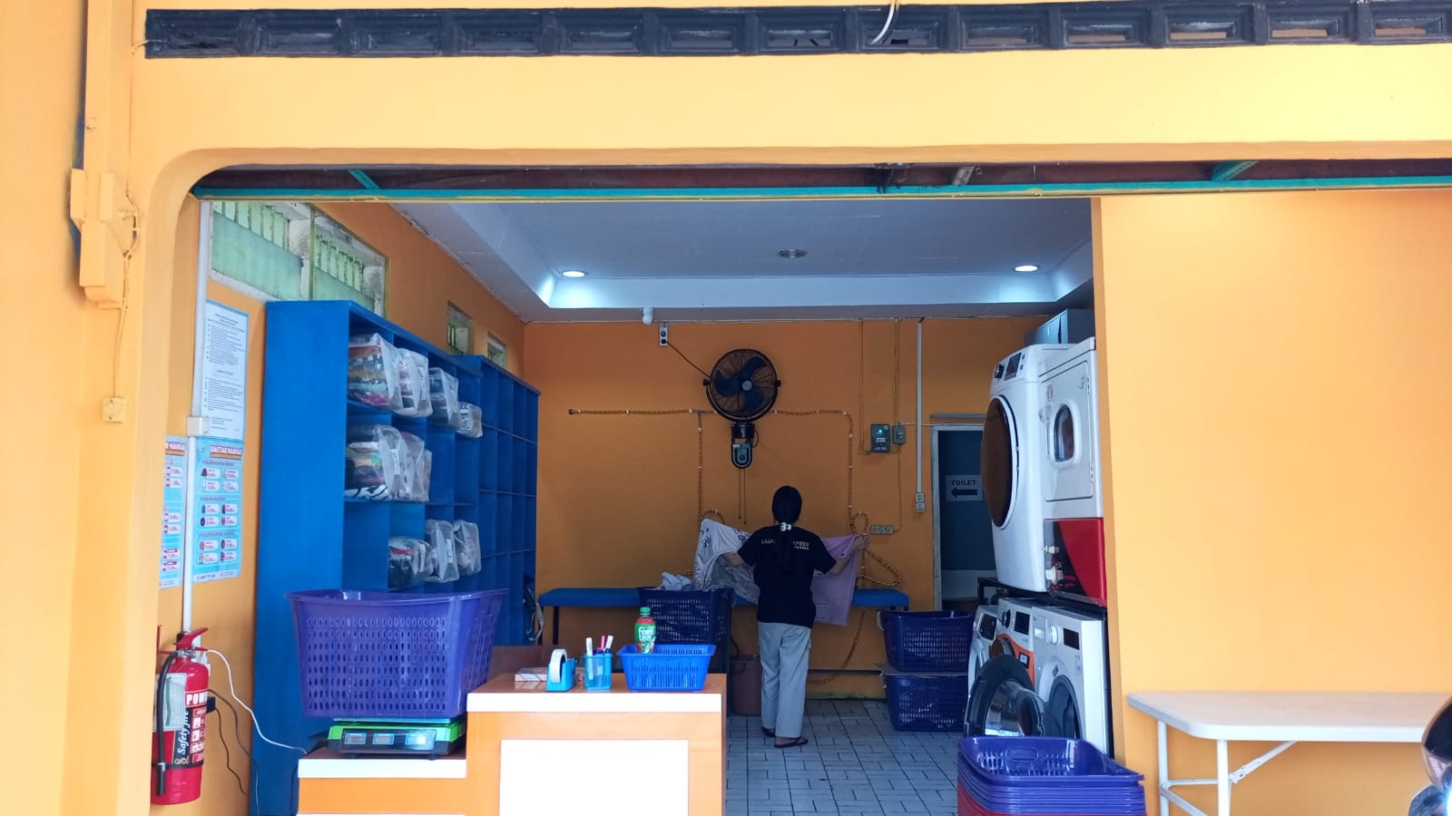 Pakaian dilipat rapi LaundryOn Malioboro